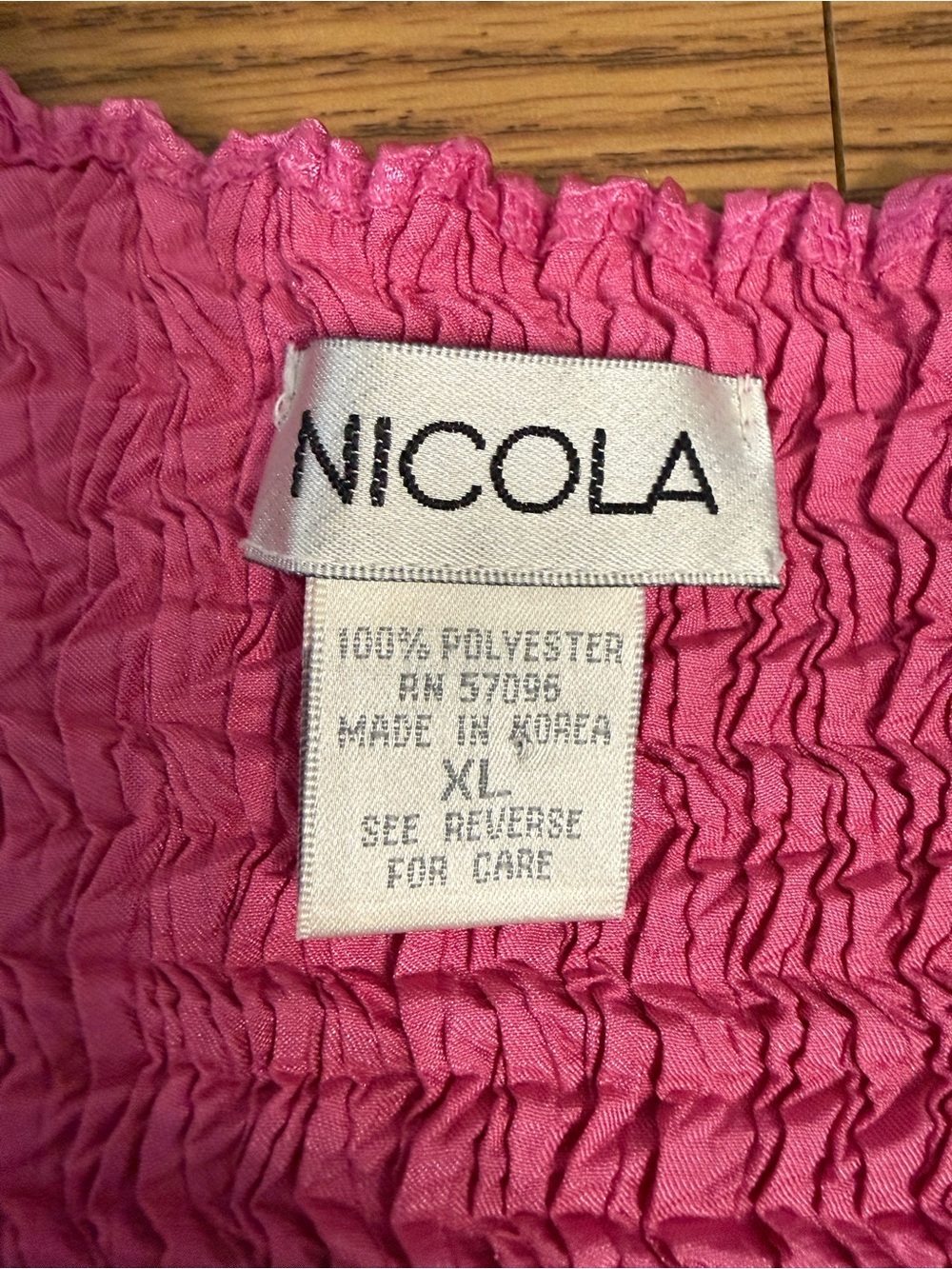 Dress Barn NWOT Career Hot Pink Crinkle-Gorgeous Sheen-Sleeveless Stretchy Top - Picture 6 of 8